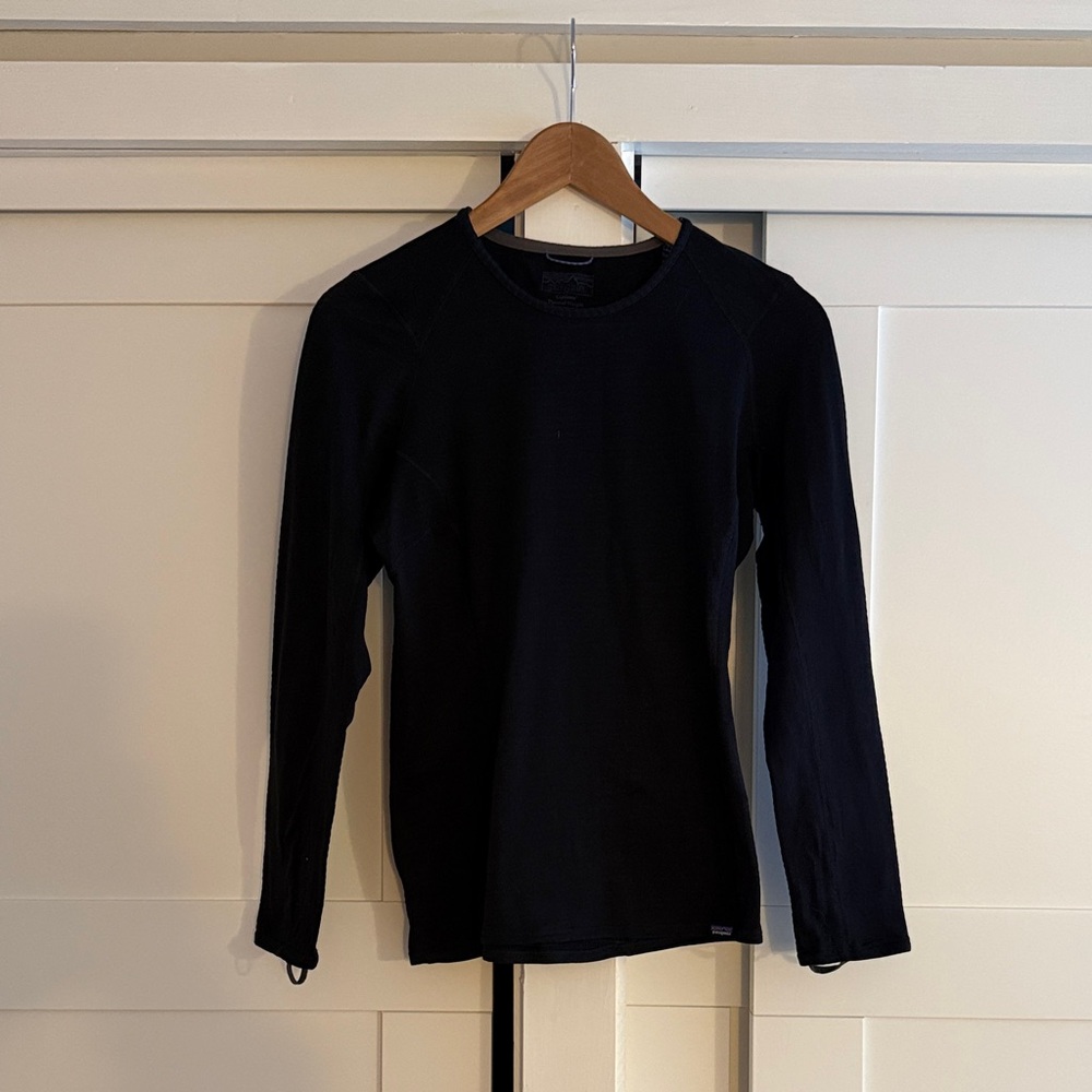 Patagonia Women's Black Long Sleeve Tee